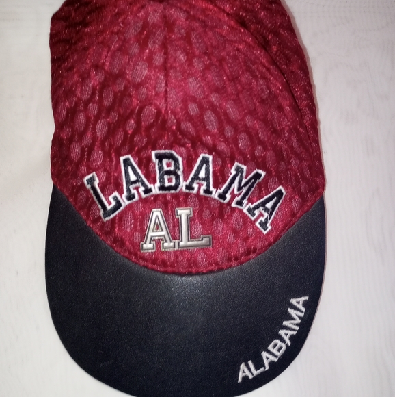 Alabama Crimson Tide ball cap. - Picture 1 of 2